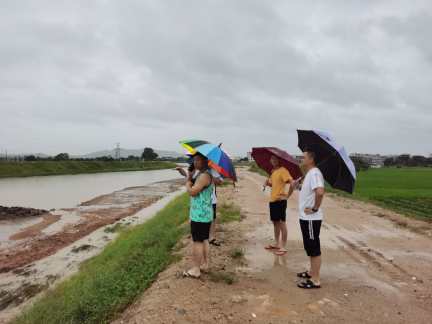 披风斩雨守平安！市水利局迎身再战“圆规”458.png