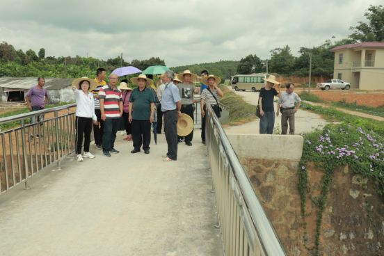 市水利局开展“参观水利新成就 不忘初心跟党走”主题党日活动227.png