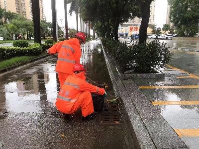 清疏雨水口.jpg