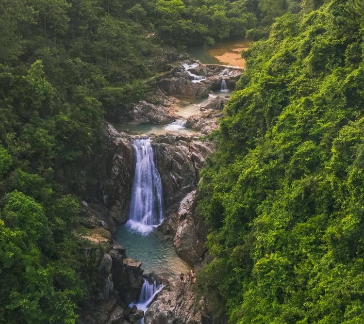 航拍篇_(瀑布碉楼)_2020_08(29＿30)＿北陡(中城)_DJI_0039_DJI_0043_副本_副本(1).jpg